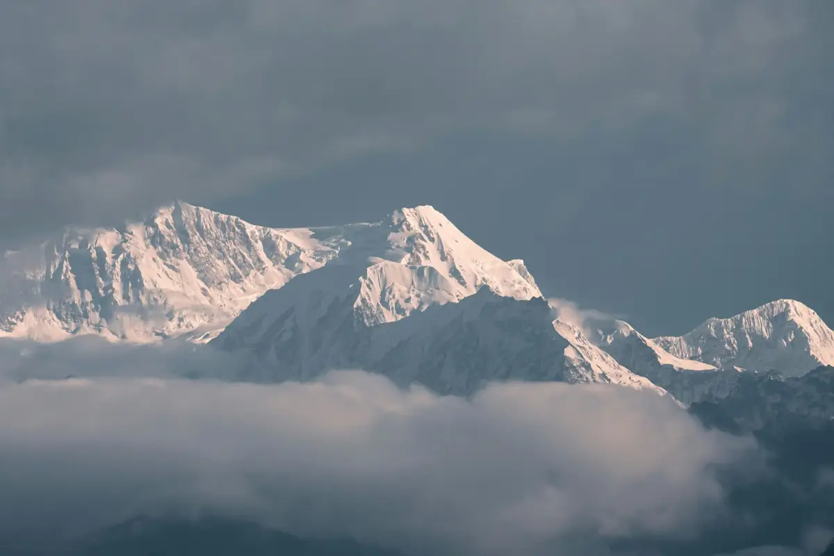 Kangchenjunga region trekking scenery